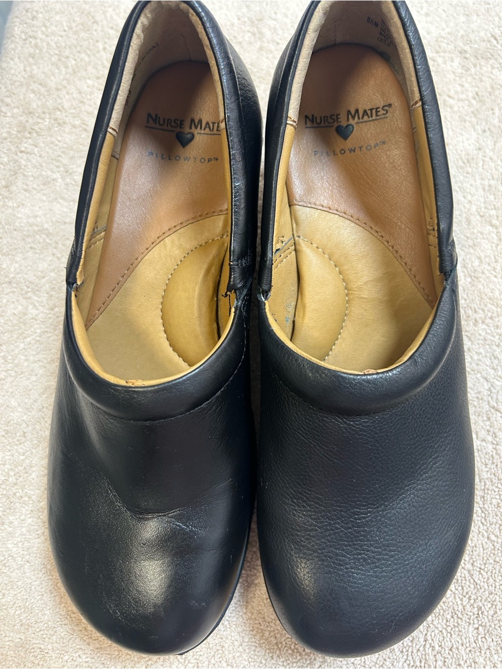 Nurse Mates Bryar slip on leather work clogs Black size. 8.5 NEW???